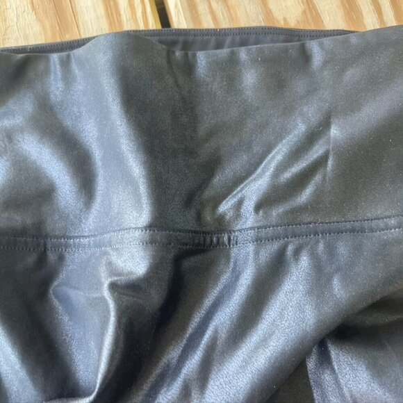 SPANX Faux Leather Black Legging Size Small - Picture 8 of 11